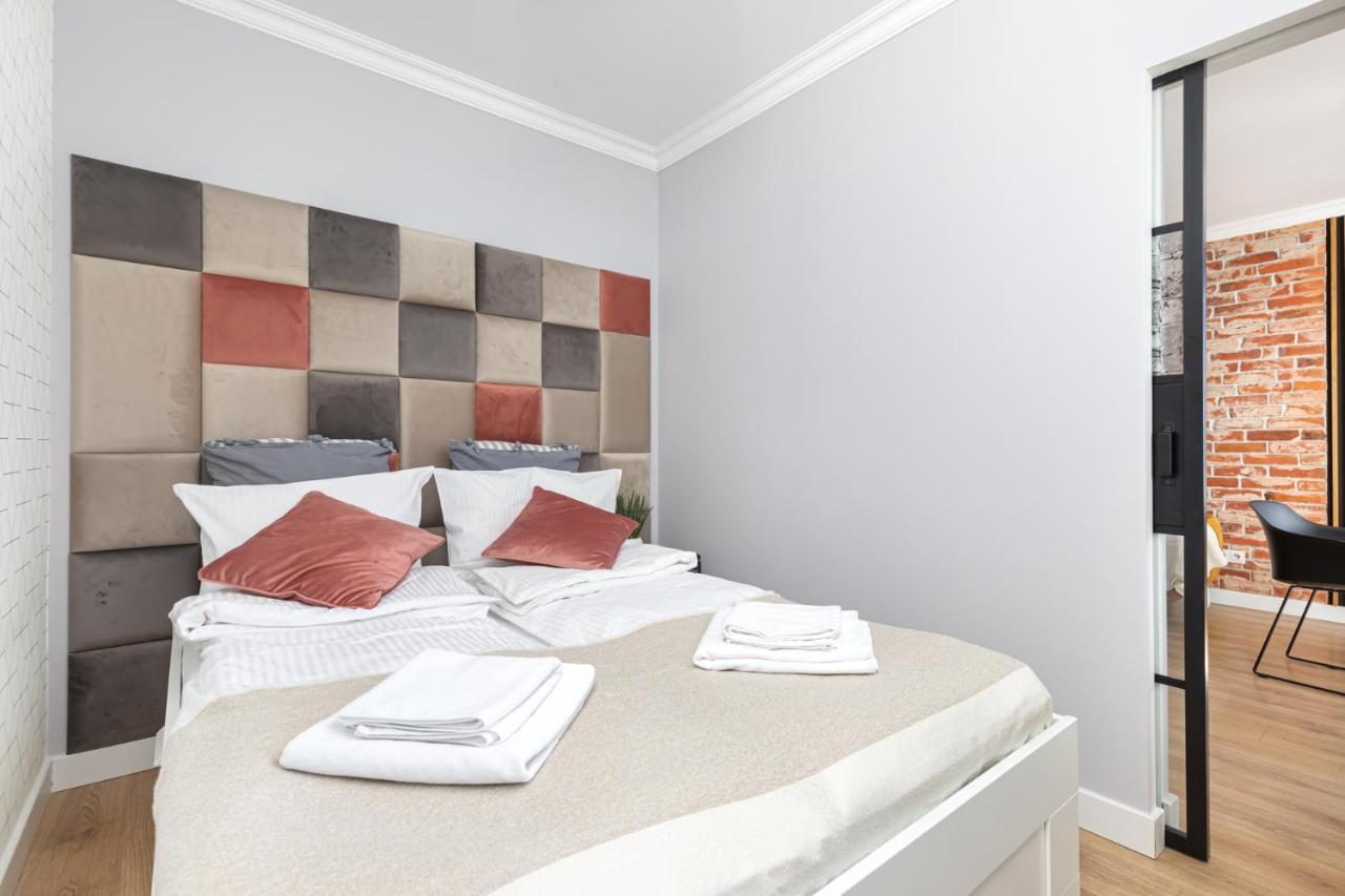 Stylowy Apartament Z Pieknym Widokiem Na Miasto Varşovia Exterior foto