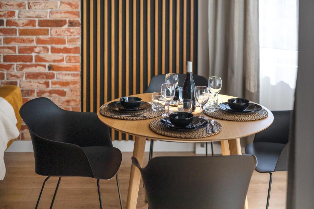 Stylowy Apartament Z Pieknym Widokiem Na Miasto Varşovia Exterior foto